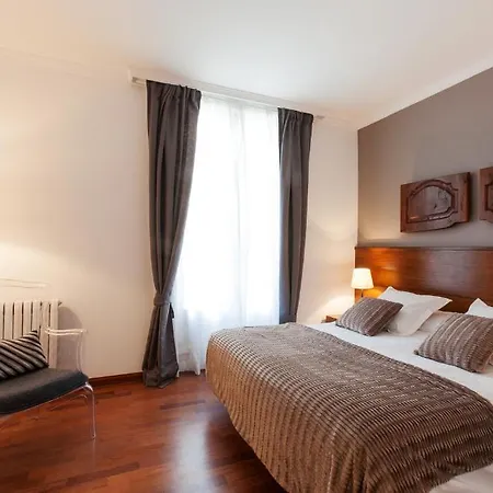 Serennia Apartamentos Ramblas - Placa Catalunya Barcelona Room photo
