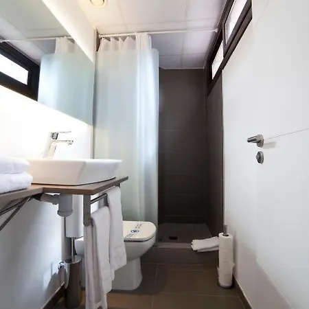 Serennia Apartamentos Ramblas - Placa Catalunya Barcelona Room photo