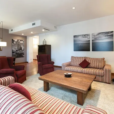 Serennia Apartamentos Ramblas - Placa Catalunya Barcelona Room photo