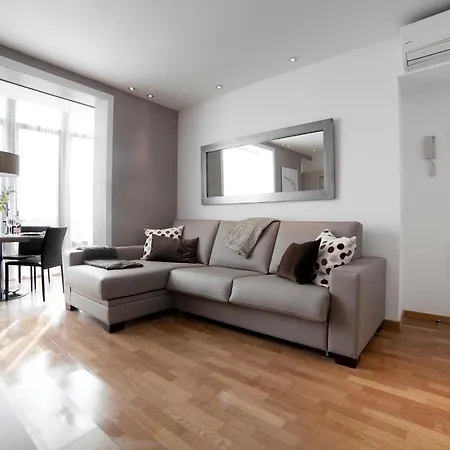 Serennia Apartamentos Ramblas - Placa Catalunya Barcelona Room photo