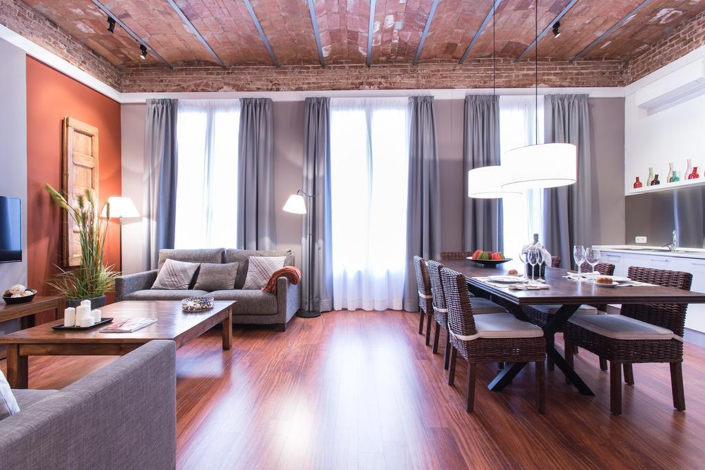 Serennia Ramblas - Placa Catalunya Appartement