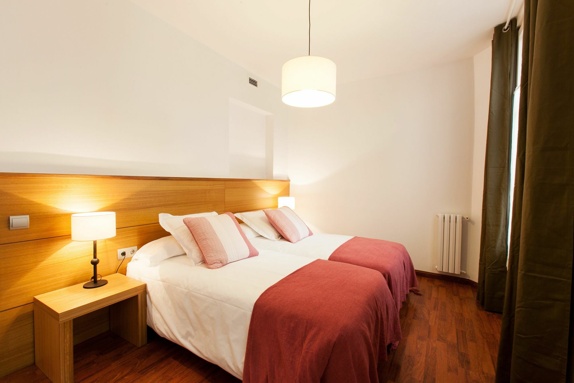 Serennia Ramblas - Placa Catalunya Appartement *